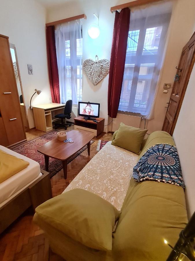 Weiner Downtown Apartment Budapest Ngoại thất bức ảnh